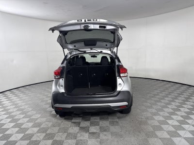 2019 Nissan Kicks SR