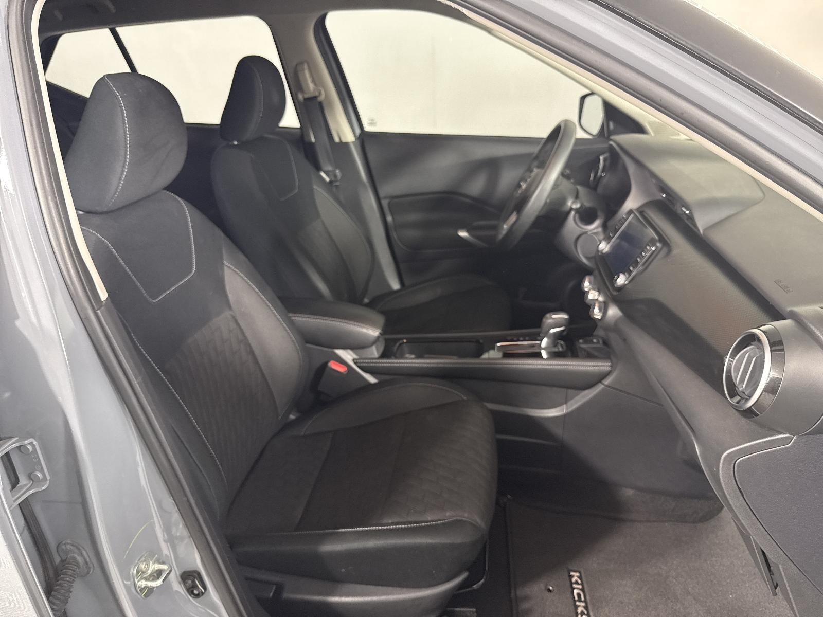2024 Nissan Kicks SV Xtronic CVT