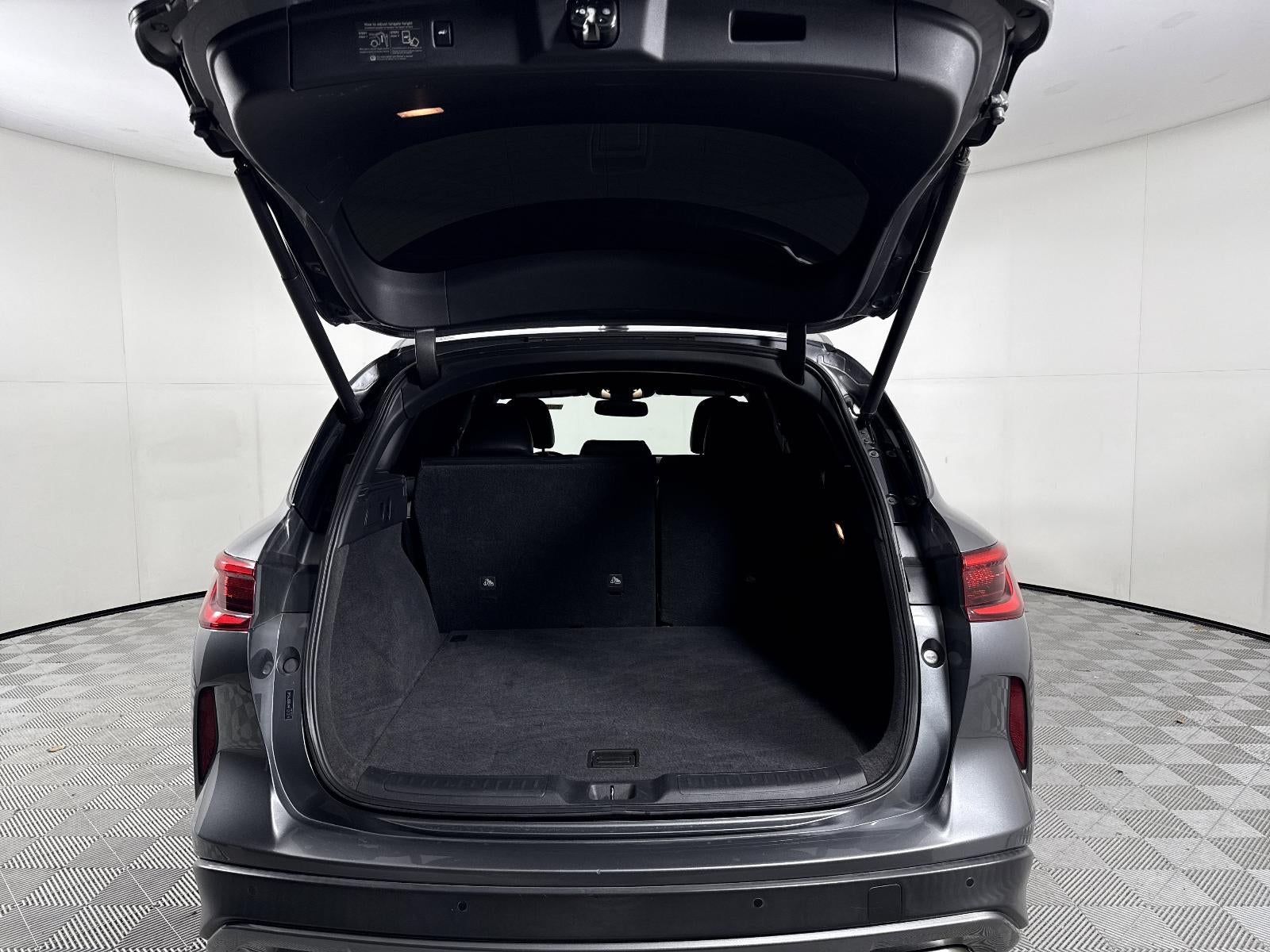 2021 INFINITI QX50 LUXE