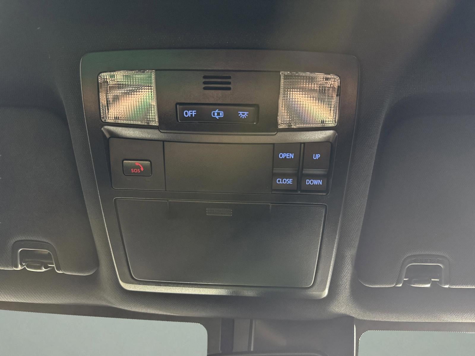 2022 Toyota Tacoma 2WD SR5