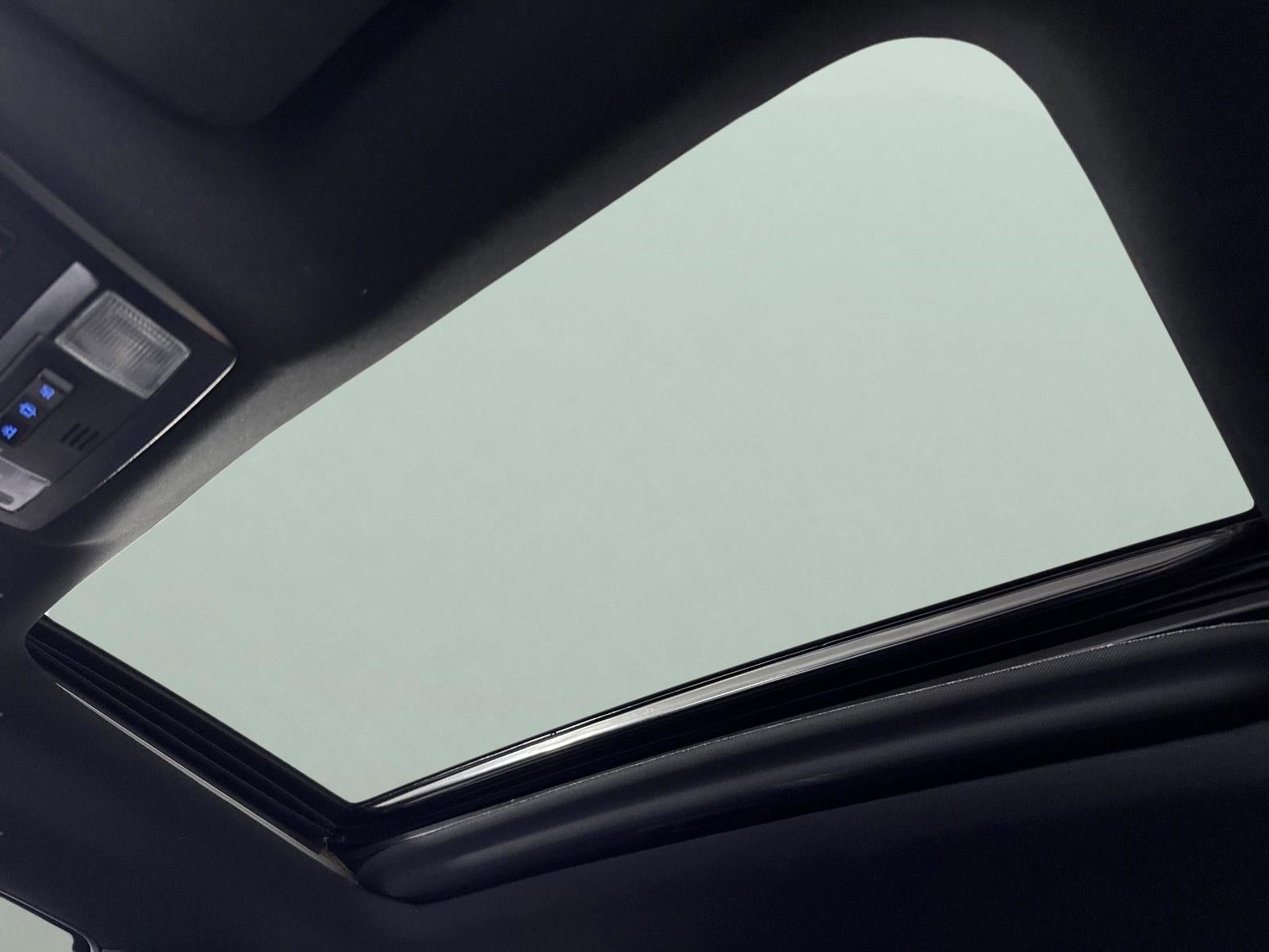 2022 Toyota Tacoma 2WD SR5