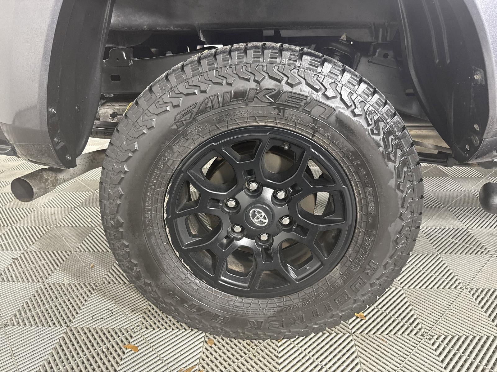 2020 Toyota Tacoma 4WD SR5