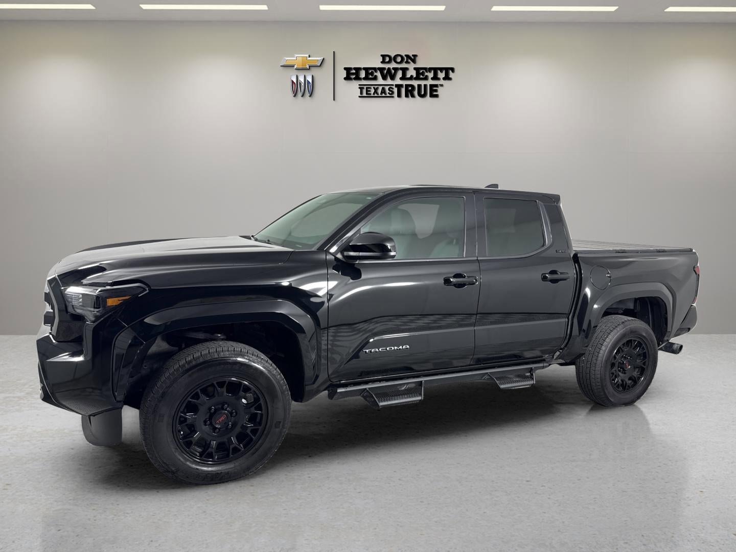 2025 Toyota Tacoma 4WD SR