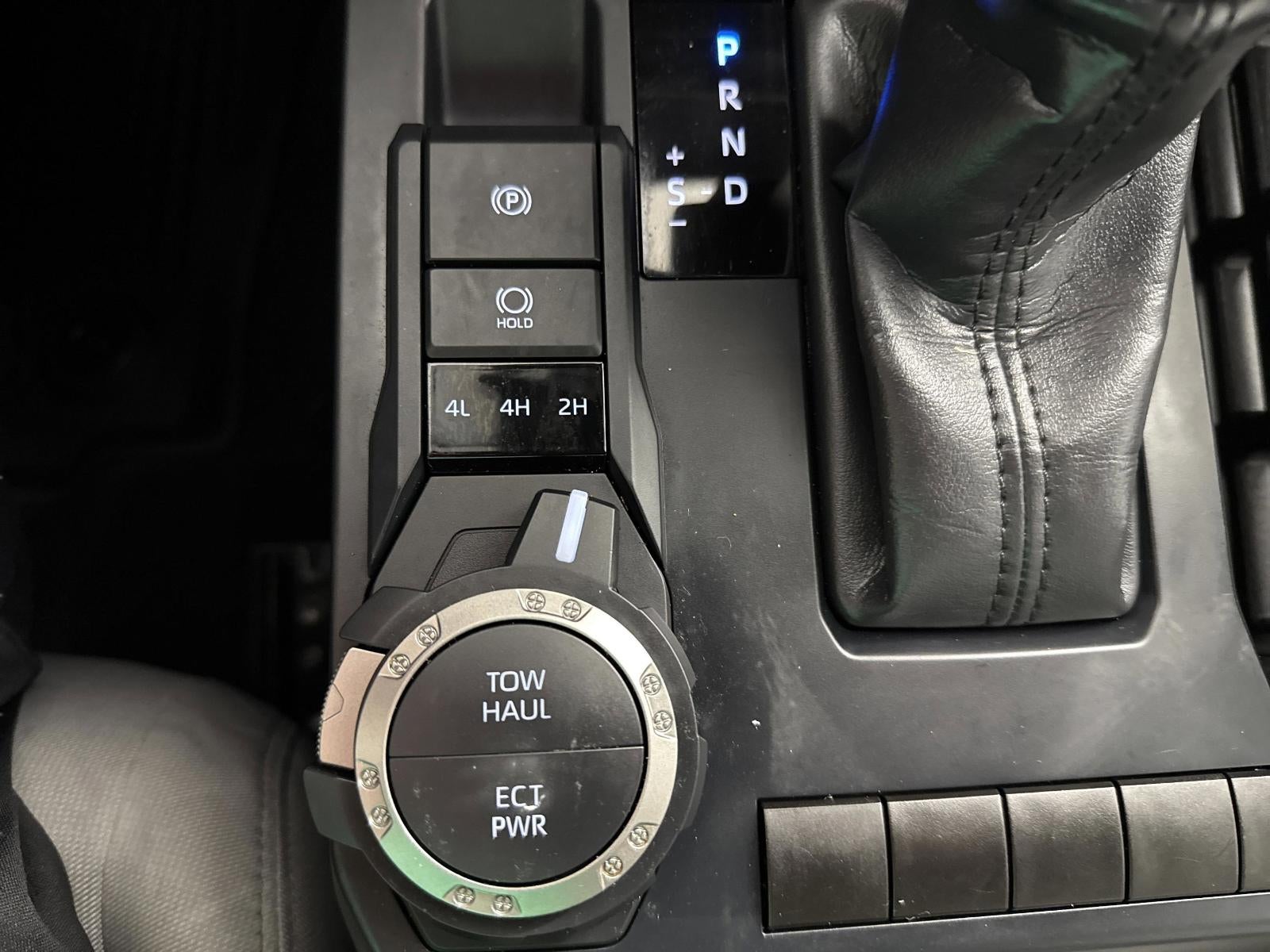 2025 Toyota Tacoma 4WD SR