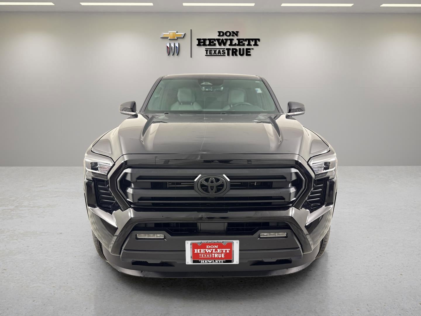 2025 Toyota Tacoma 4WD SR