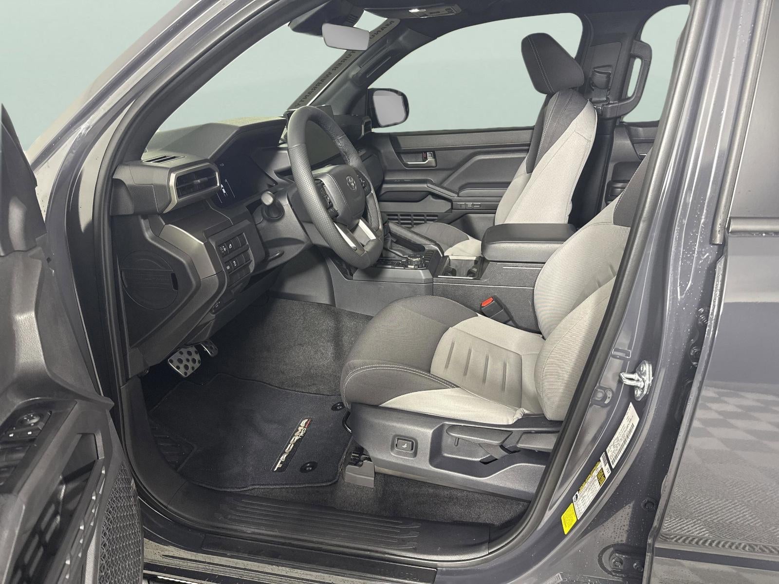 2026 Toyota Tacoma 4WD SR5