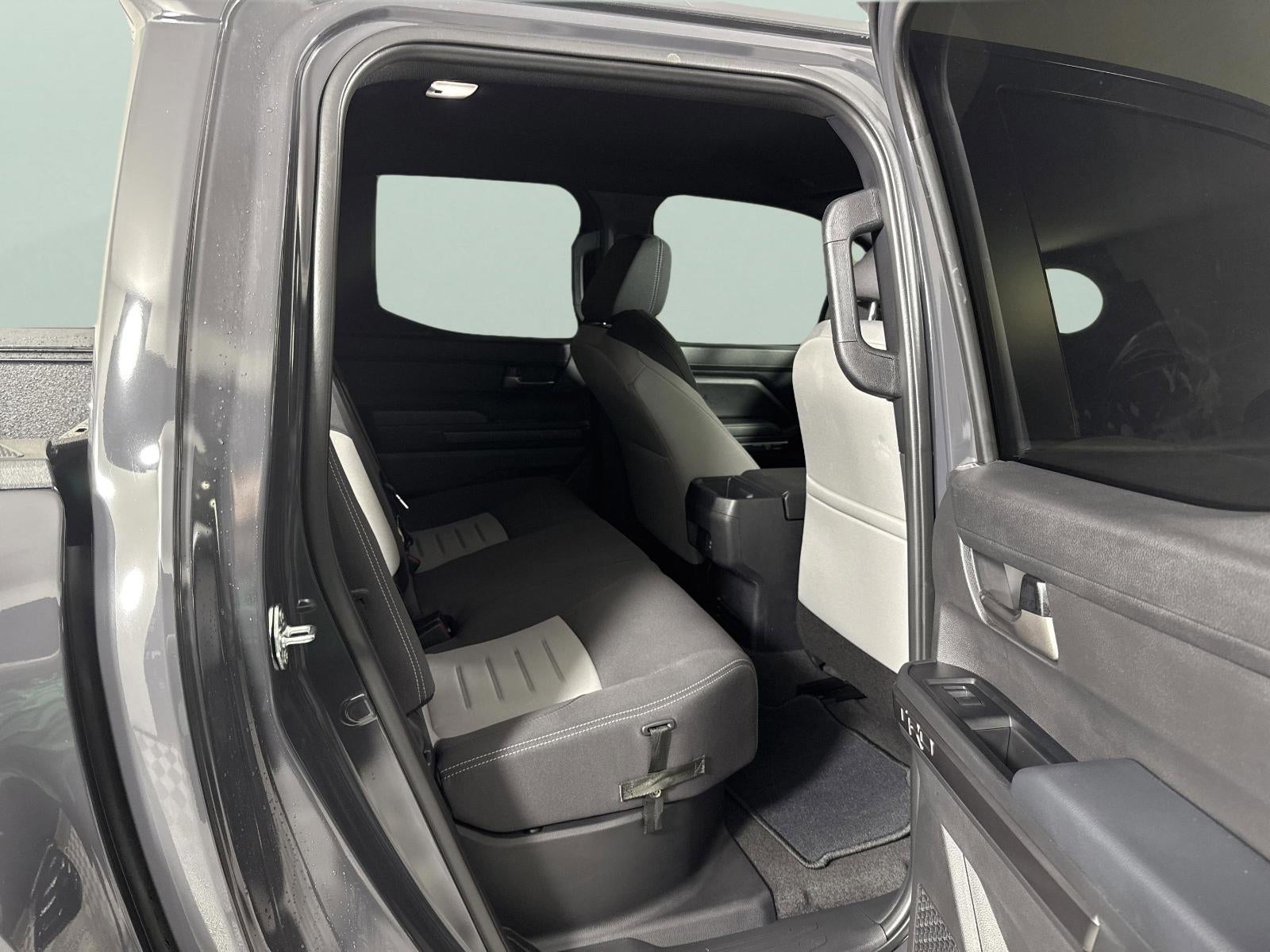 2026 Toyota Tacoma 4WD SR5