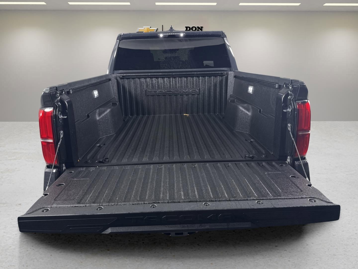 2026 Toyota Tacoma 4WD SR5