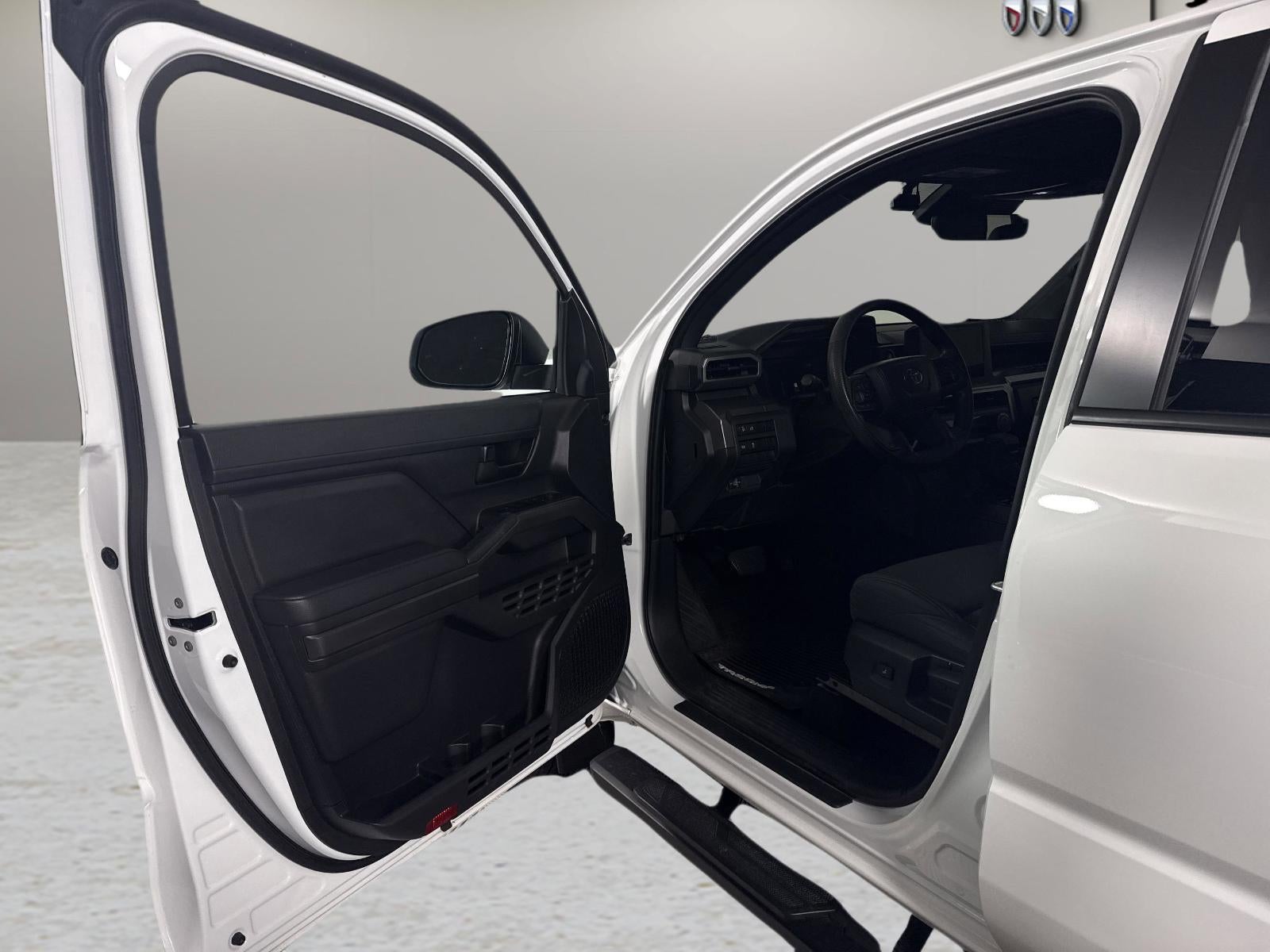 2024 Toyota Tacoma 4WD SR5