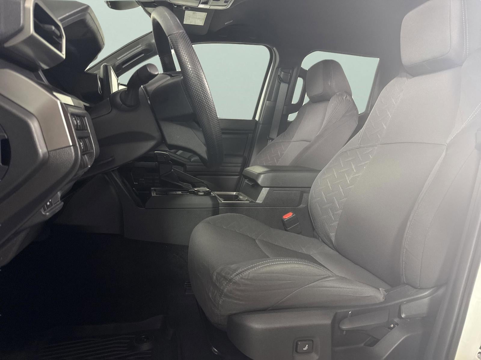 2024 Toyota Tacoma 4WD SR5