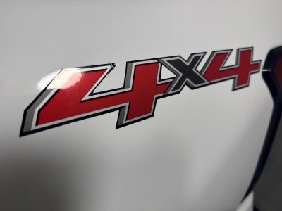 2024 Toyota Tacoma 4WD SR5