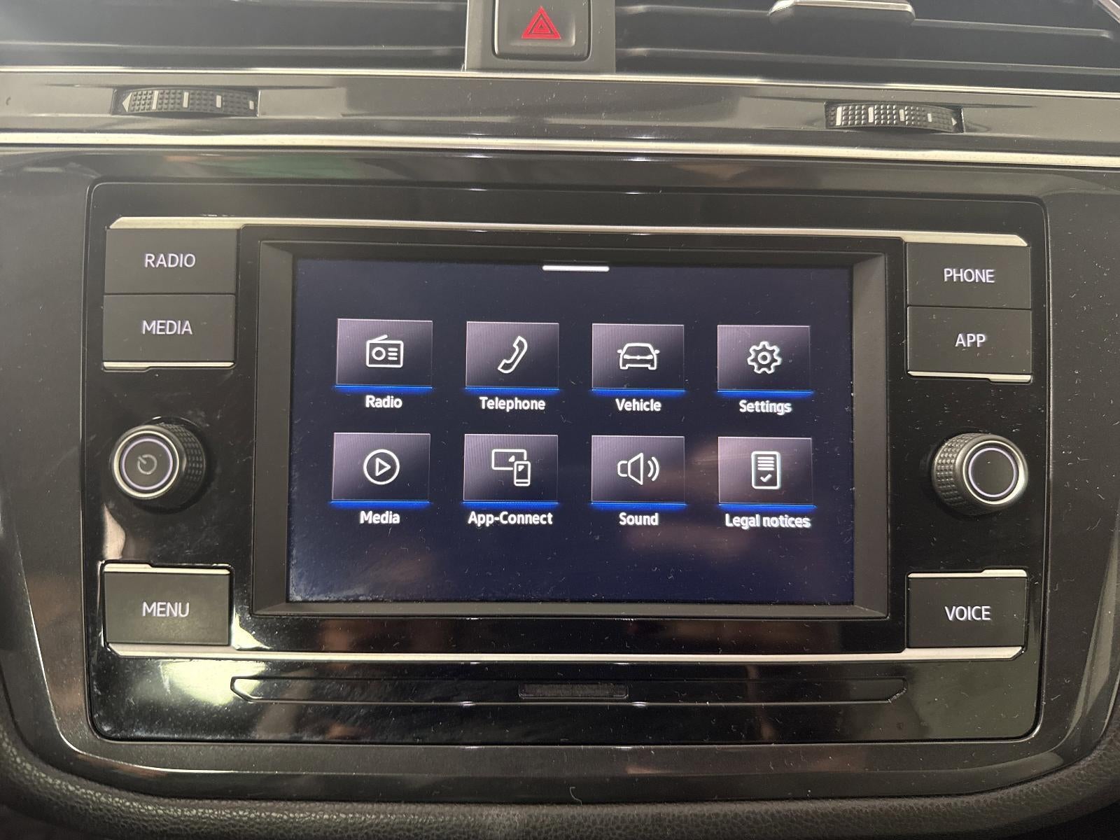 2022 Volkswagen Tiguan S