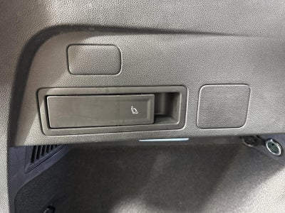 2024 Volkswagen Tiguan SEL R-Line