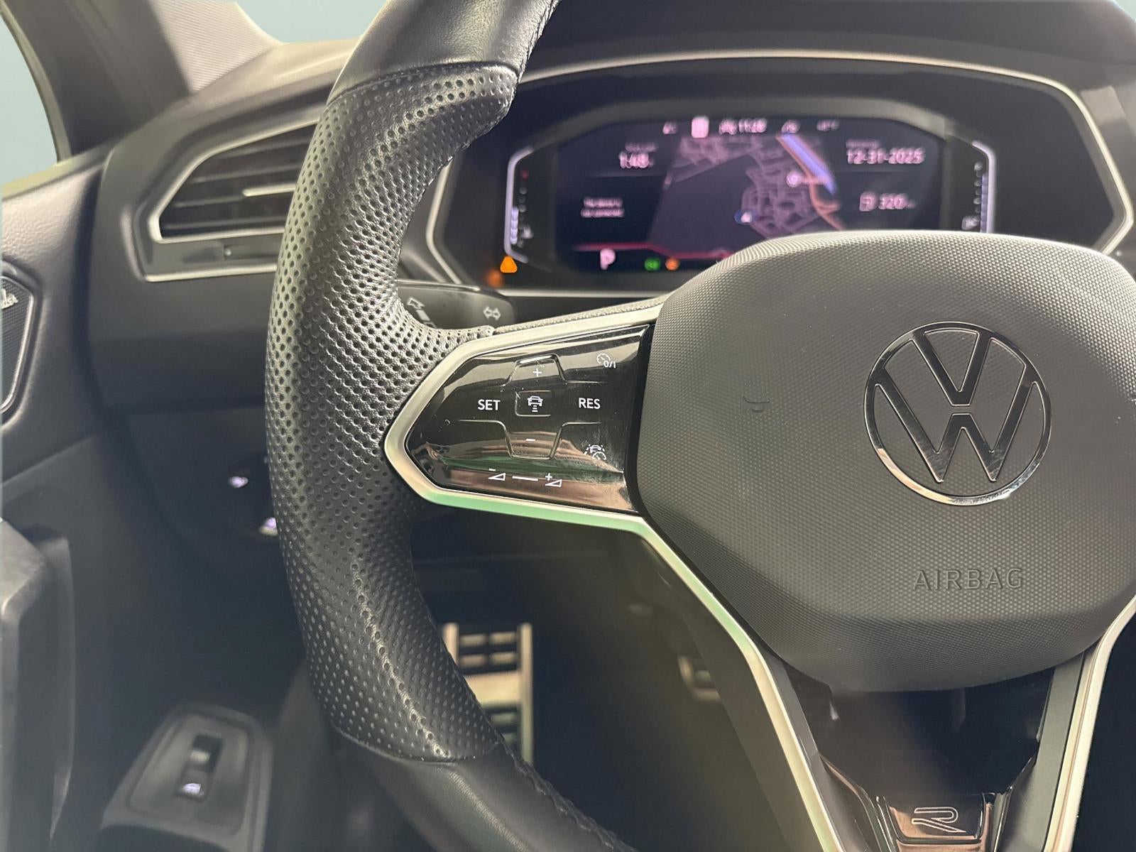 2024 Volkswagen Tiguan SEL R-Line