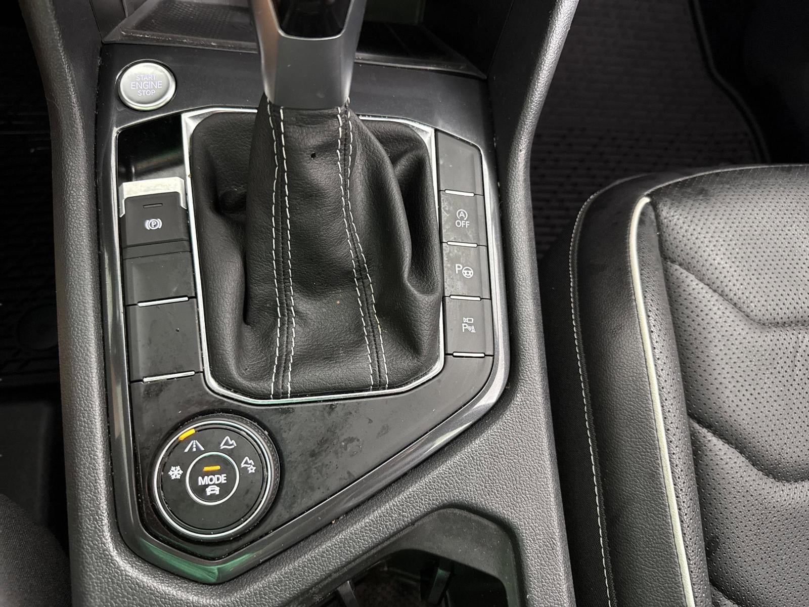 2024 Volkswagen Tiguan SEL R-Line