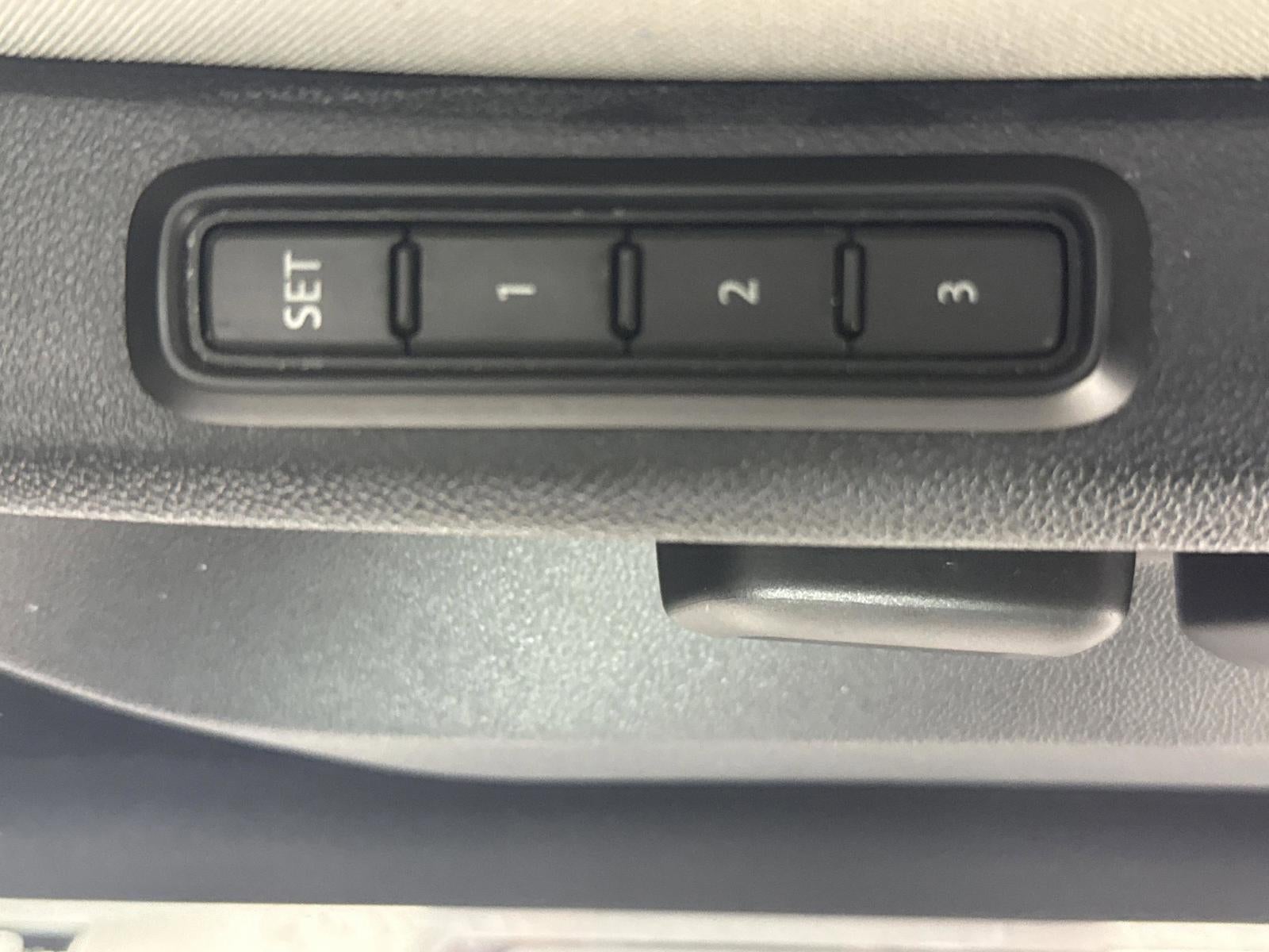2021 Volkswagen Tiguan SEL Premium R-Line