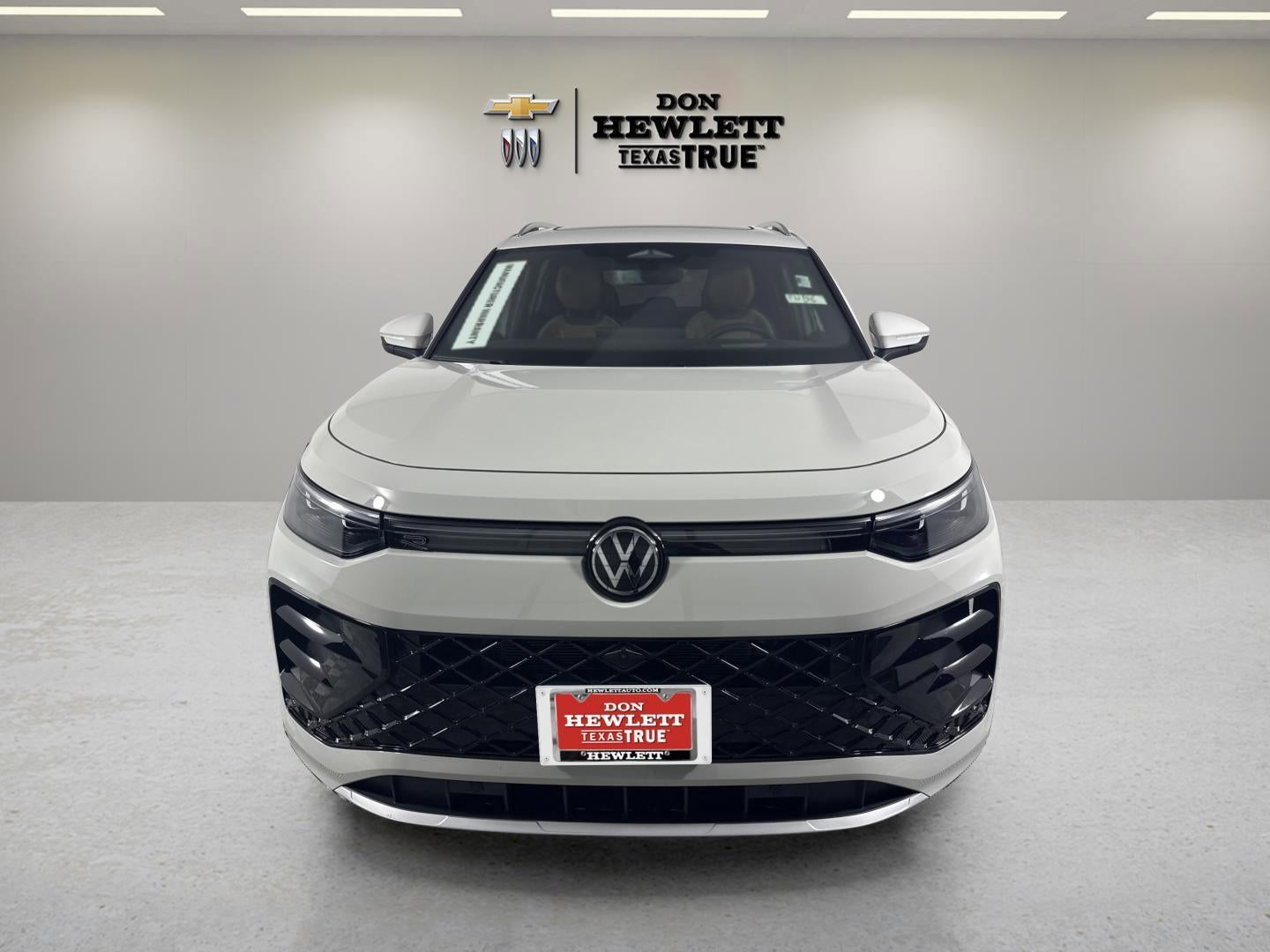 2025 Volkswagen Tiguan SEL R-Line