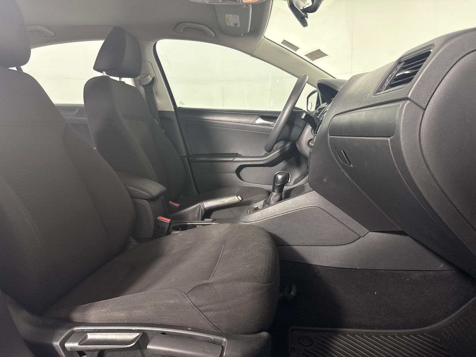 2015 Volkswagen Jetta 2.0L S