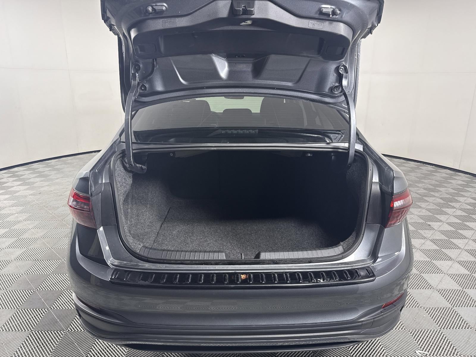 2025 Volkswagen Jetta S
