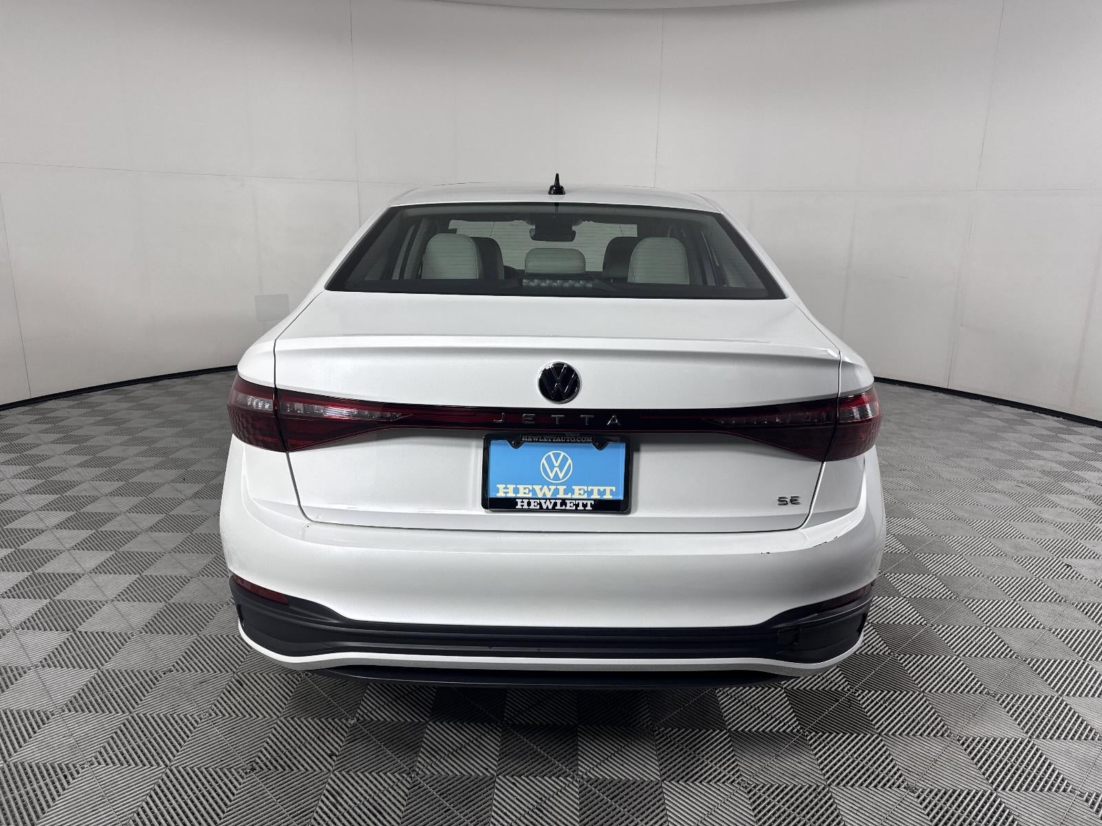 2025 Volkswagen Jetta SE