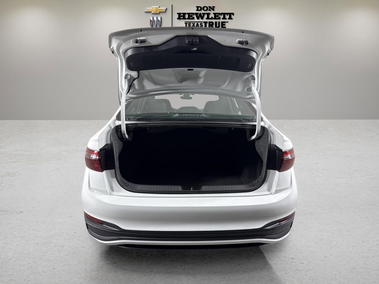 2025 Volkswagen Jetta Sport