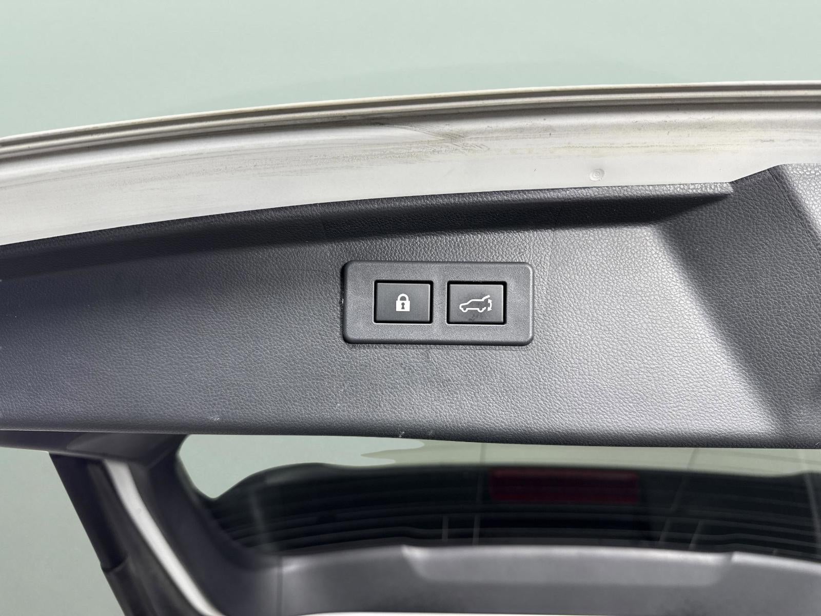 2020 Subaru Outback Touring XT