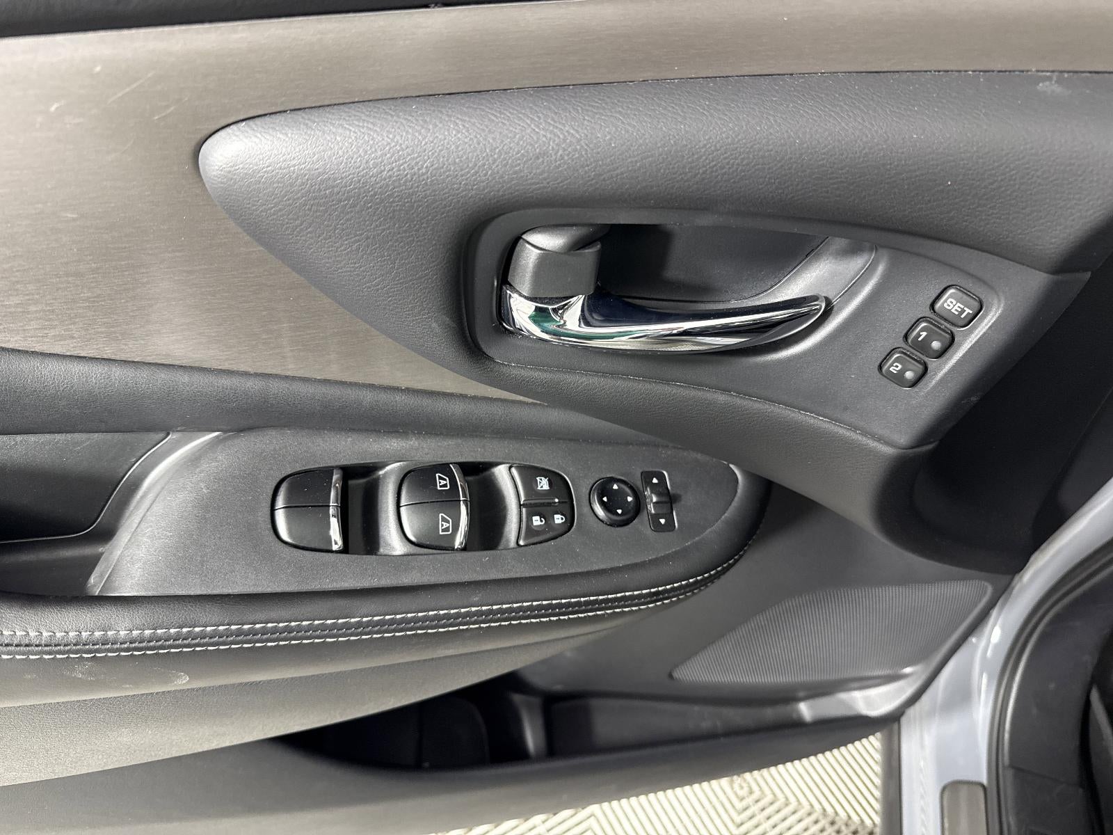 2023 Nissan Murano SL