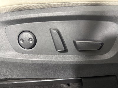 2024 Nissan Pathfinder SL FWD