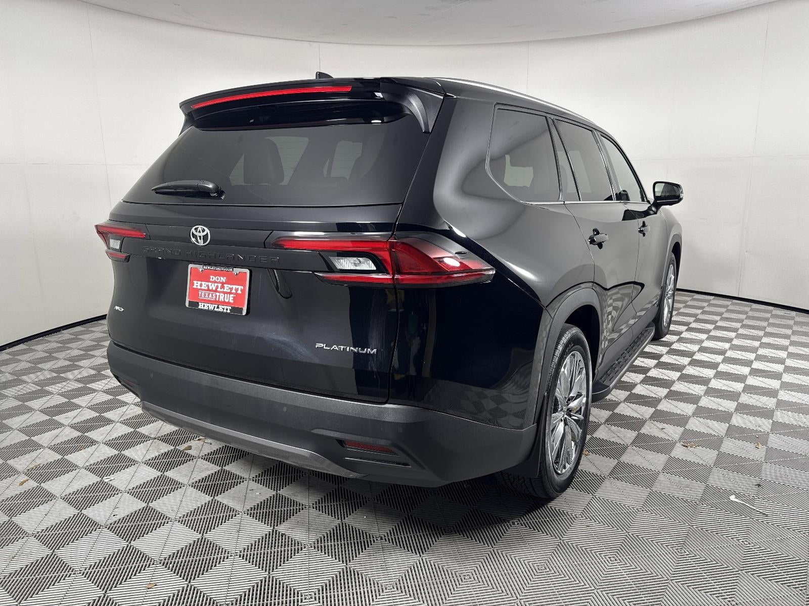 2026 Toyota Grand Highlander LE