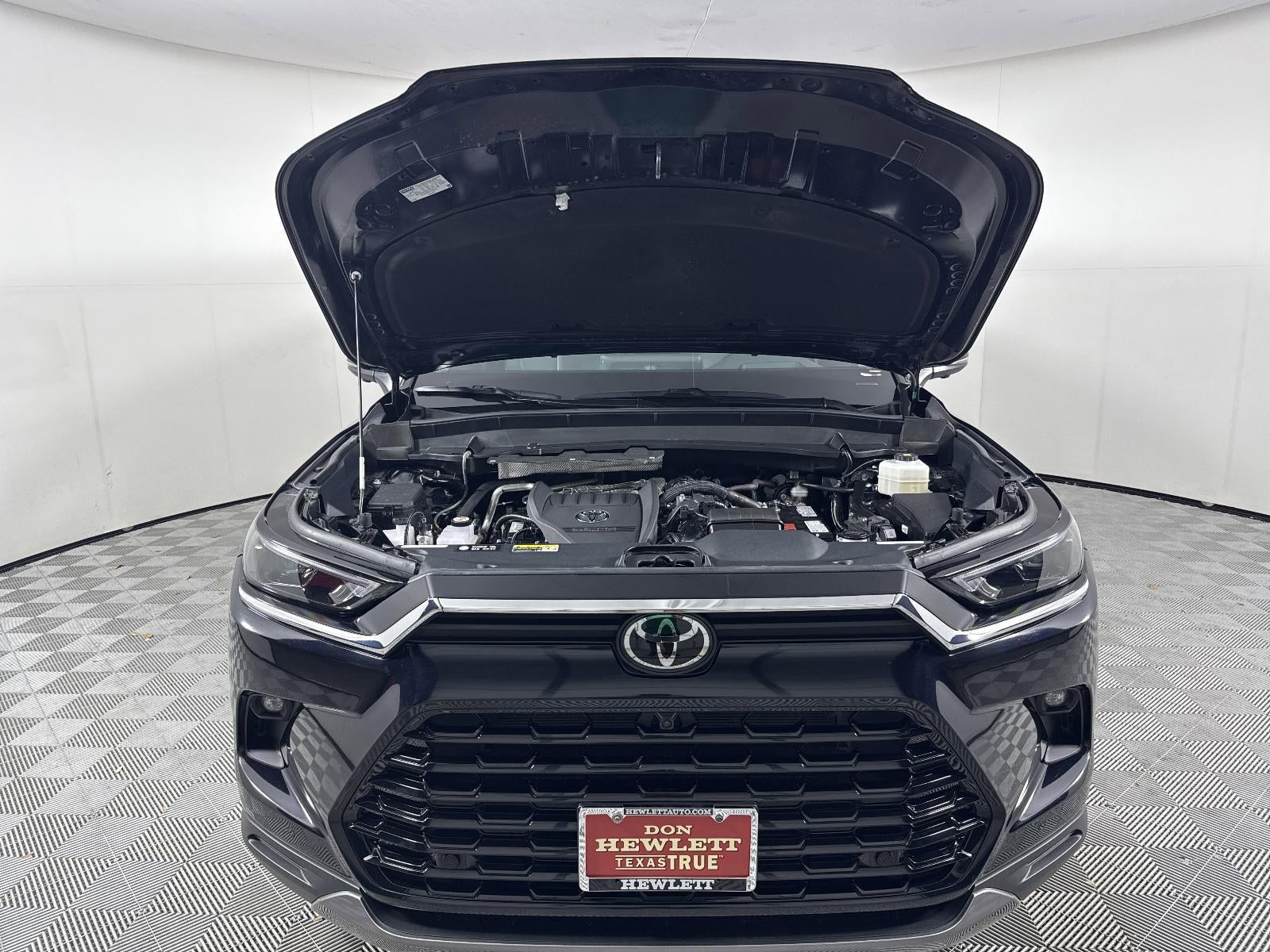 2026 Toyota Grand Highlander LE