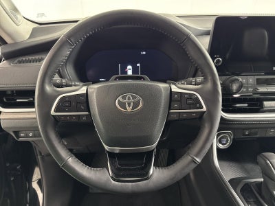 2026 Toyota Grand Highlander LE