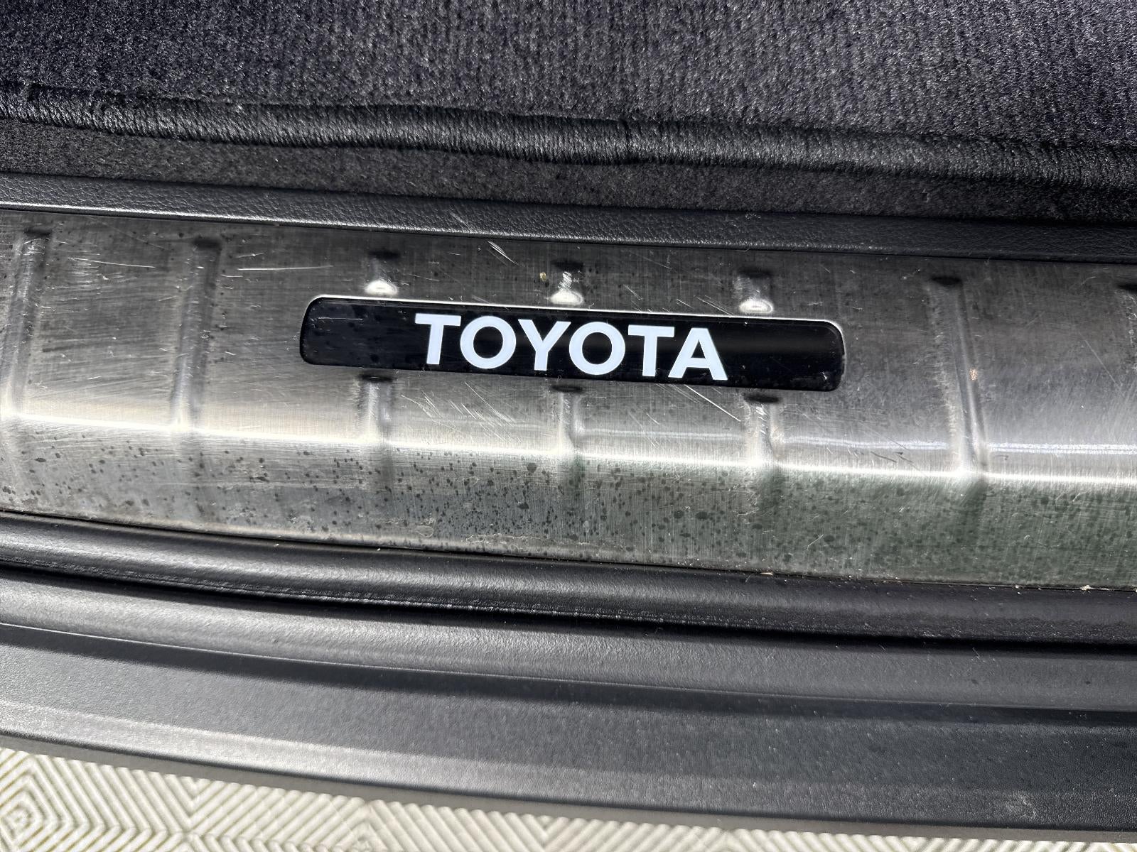 2026 Toyota Grand Highlander LE