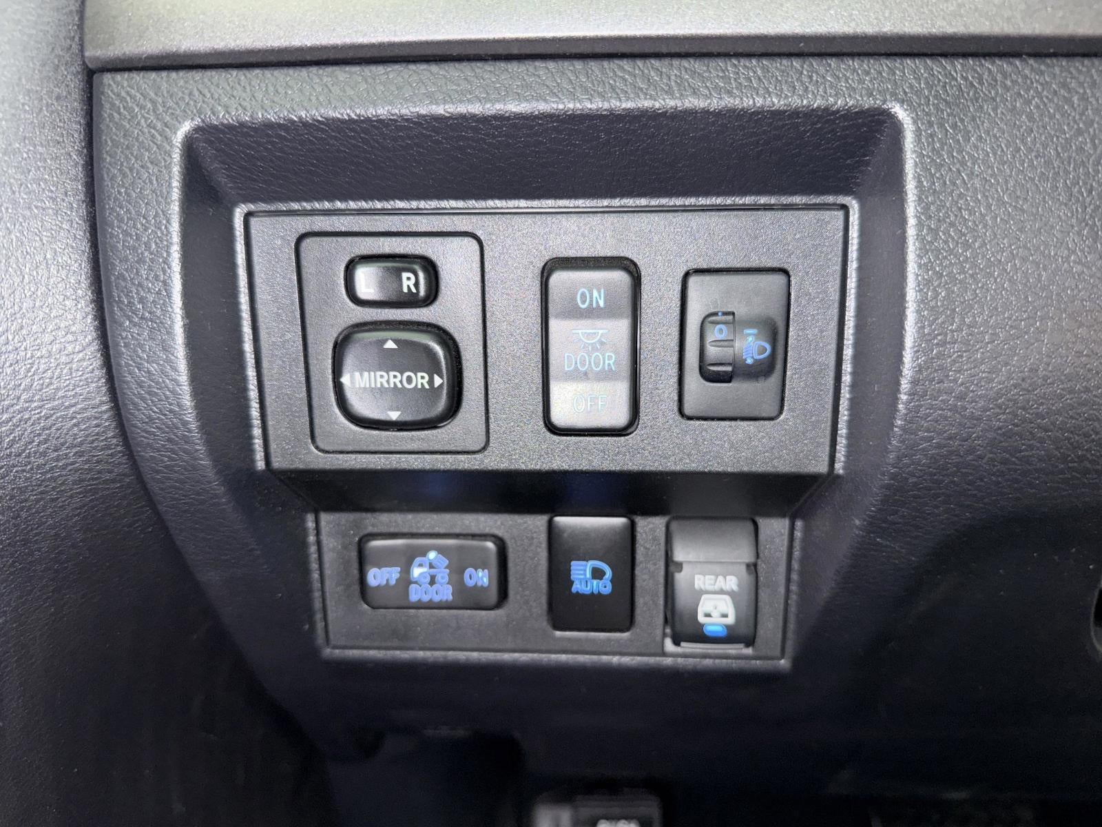 2021 Toyota Tundra 2WD SR5