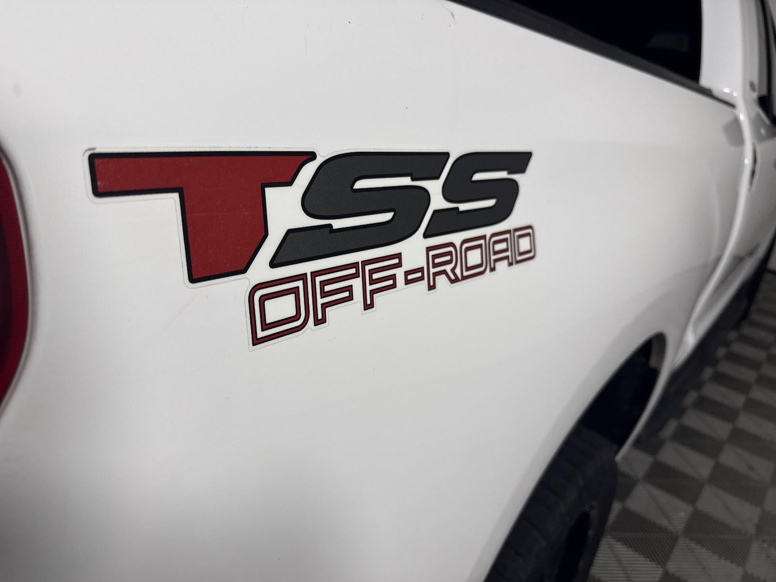 2013 Toyota Tundra 4WD Truck Grade