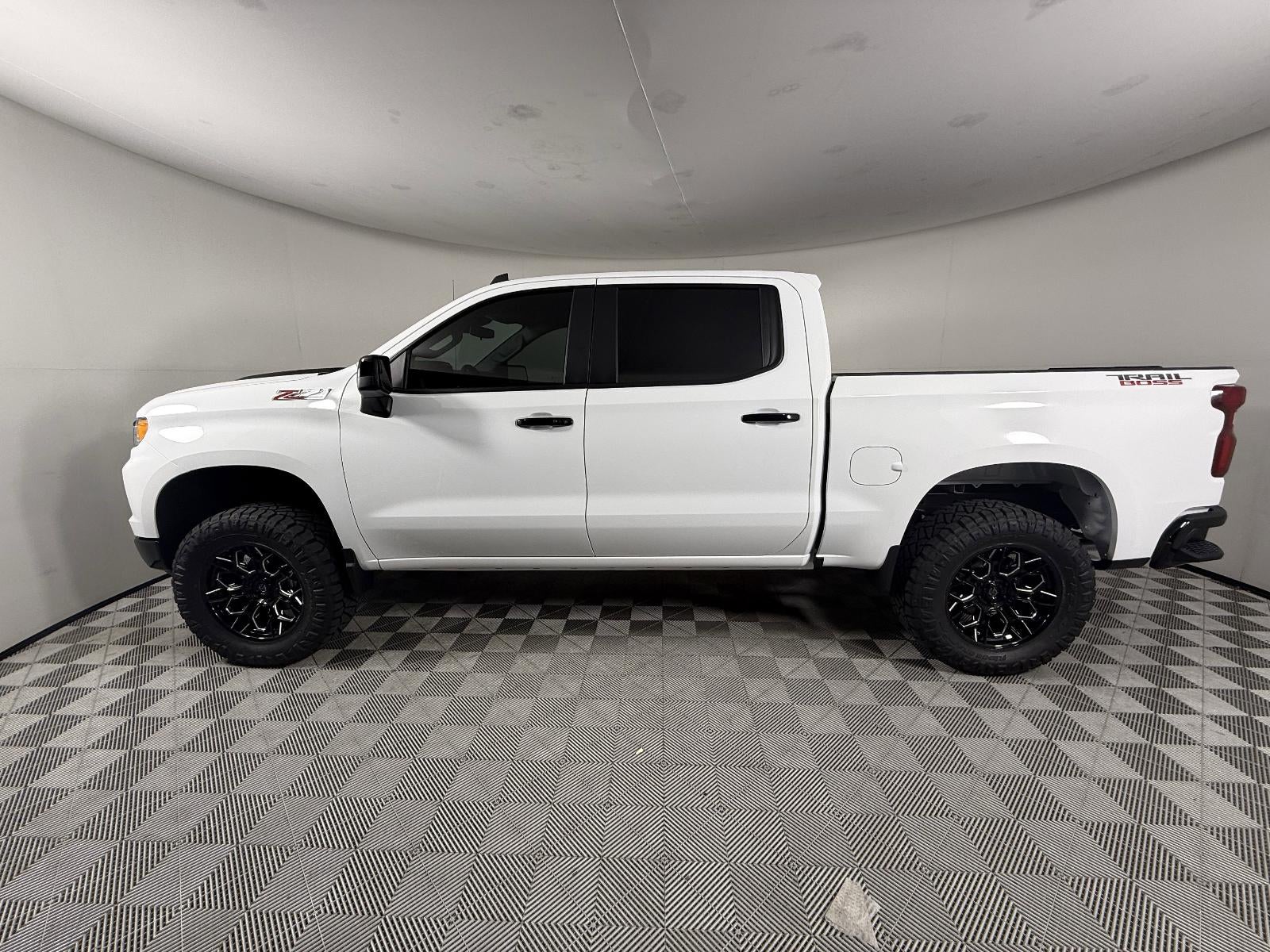 2013 Toyota Tundra 4WD Truck Grade