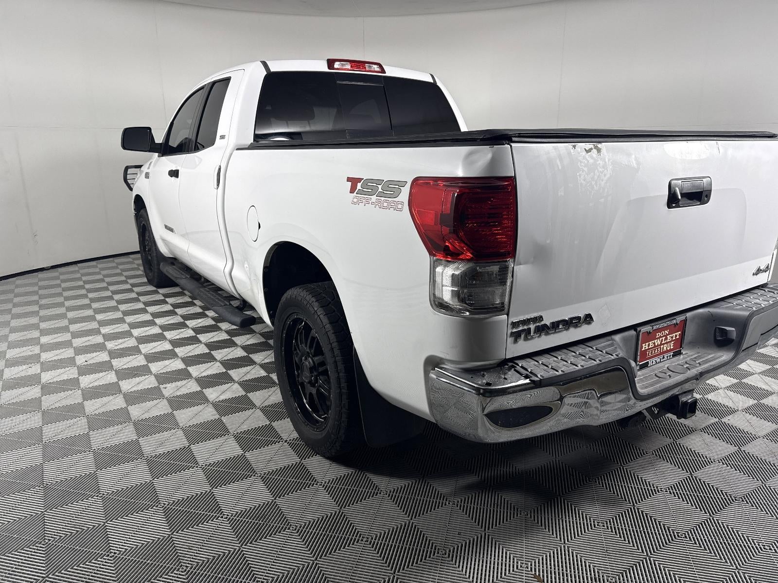 2013 Toyota Tundra 4WD Truck Grade