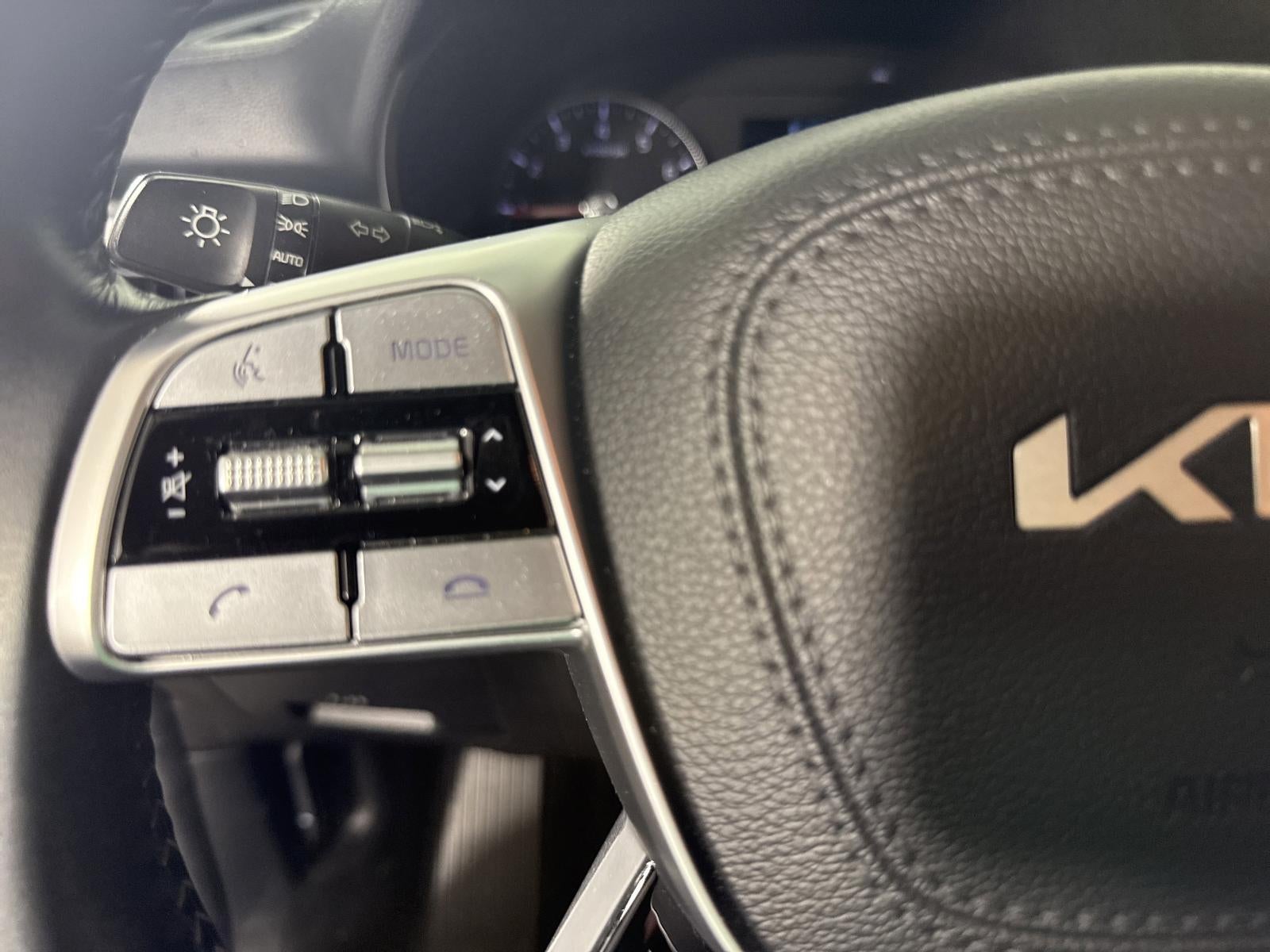 2022 Kia Telluride LX