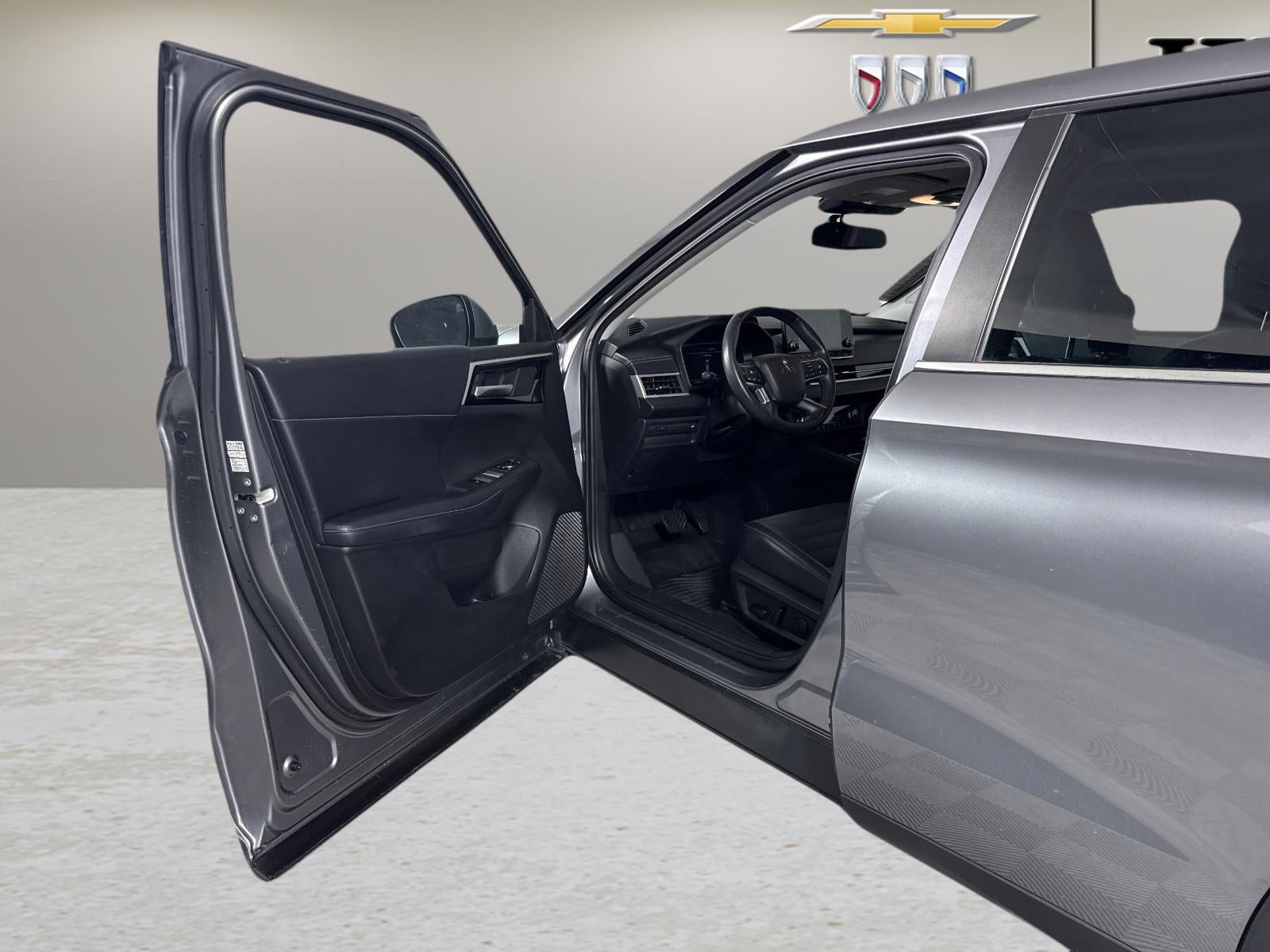 2023 Mitsubishi Outlander SE 2.5 2WD
