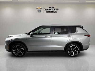 2022 Mitsubishi Outlander SE