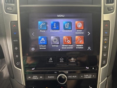 2023 INFINITI Q50 LUXE