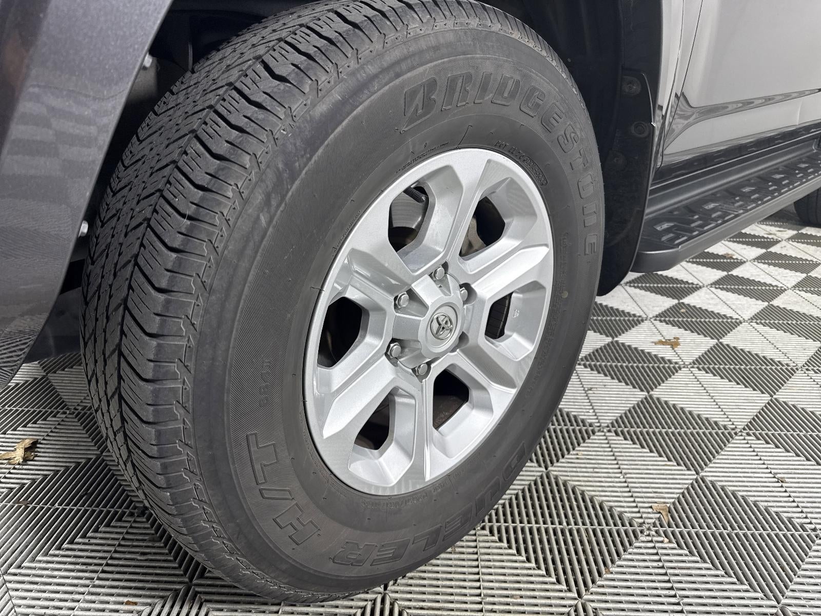 2022 Toyota 4Runner SR5