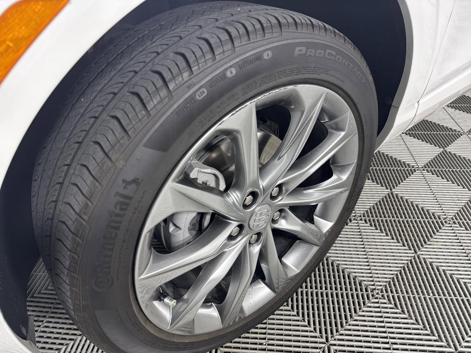 2024 Buick Encore GX Avenir