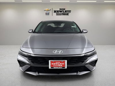 2025 Hyundai Elantra SE