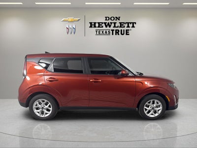 2024 Kia Soul LX
