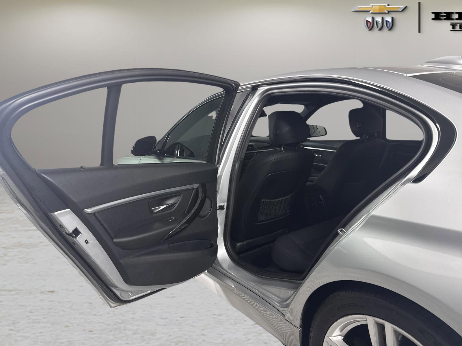 2017 BMW 3 Series 330i