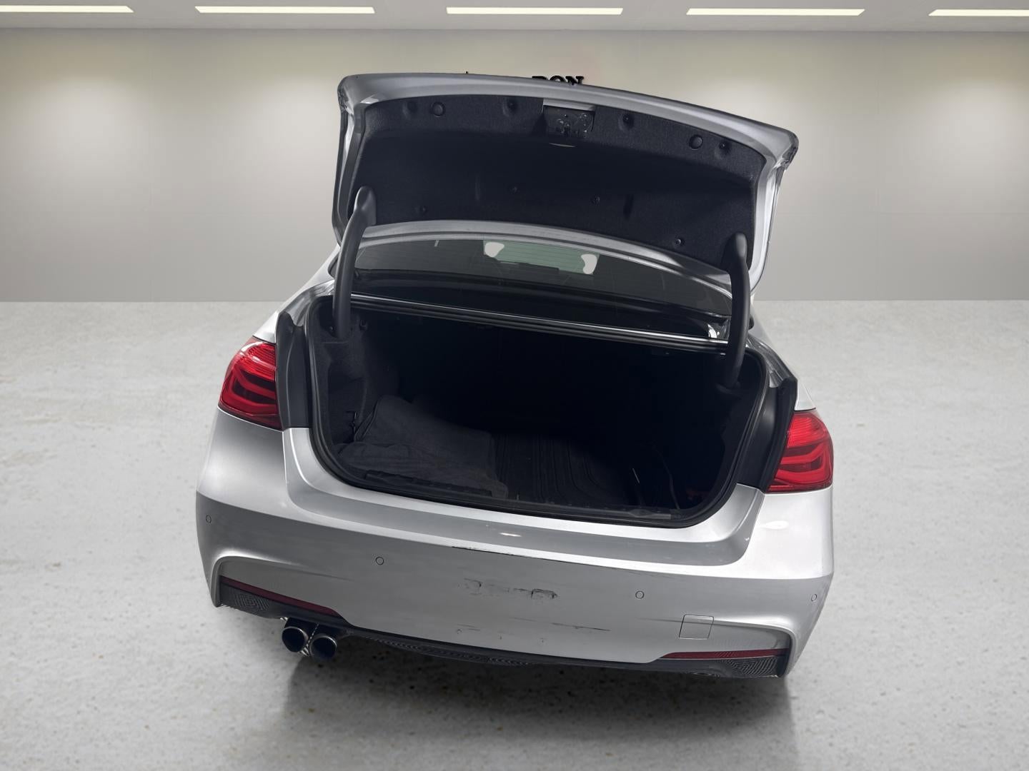 2017 BMW 3 Series 330i