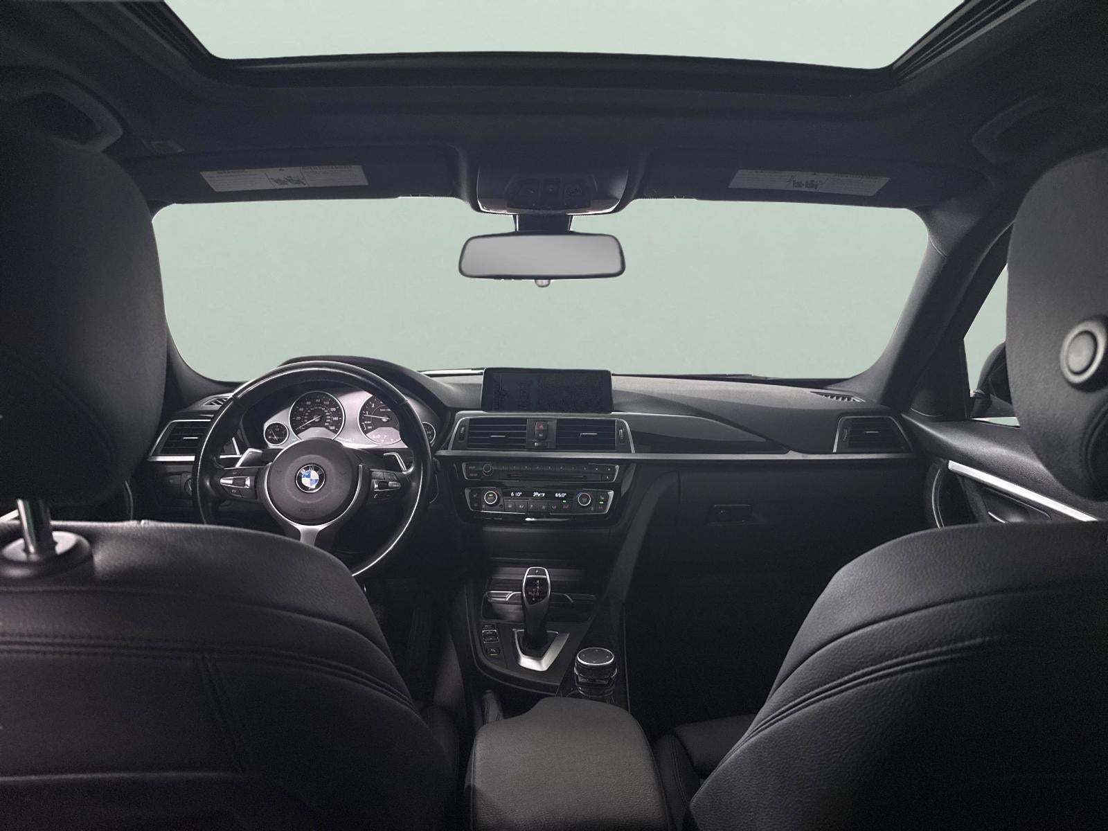 2017 BMW 3 Series 330i