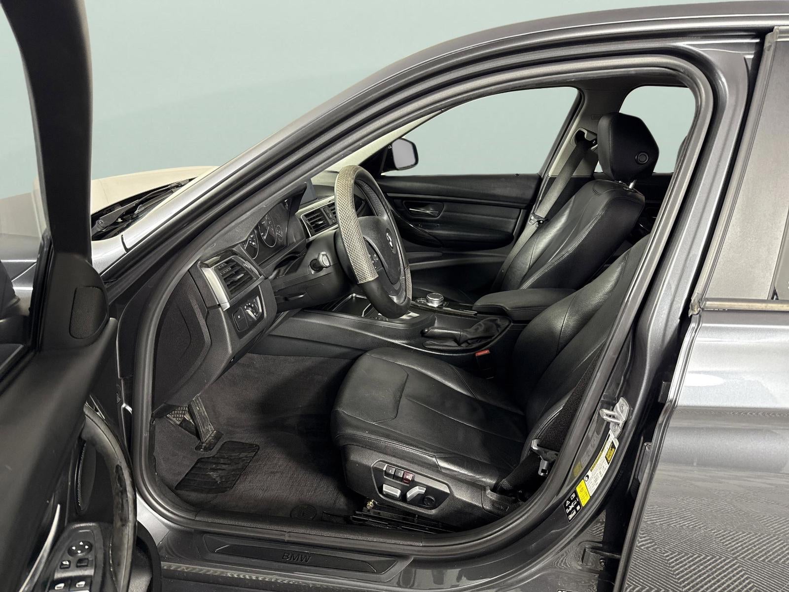 2018 BMW 3 Series 320i xDrive