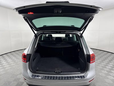 2013 Volkswagen Touareg Sport